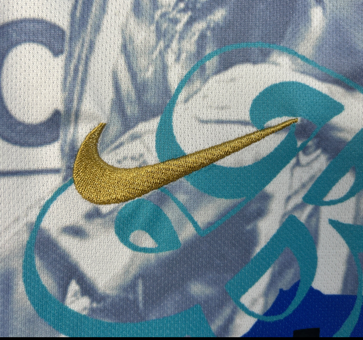 חולצה מיוחדת ברצלונה אגדות