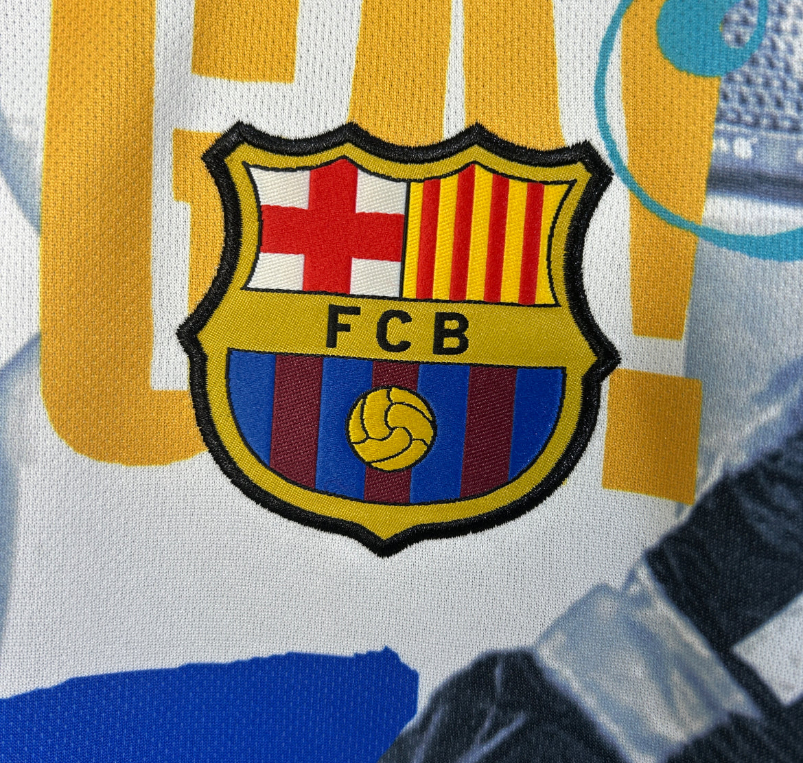 חולצה מיוחדת ברצלונה אגדות