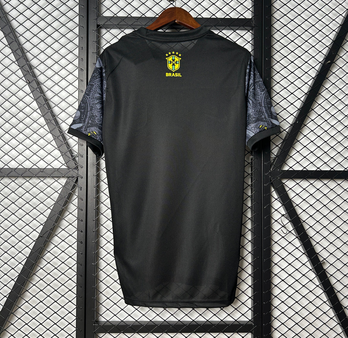 חולצה מיוחדת ברזיל