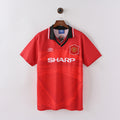 Manchester United 1994-96 home front