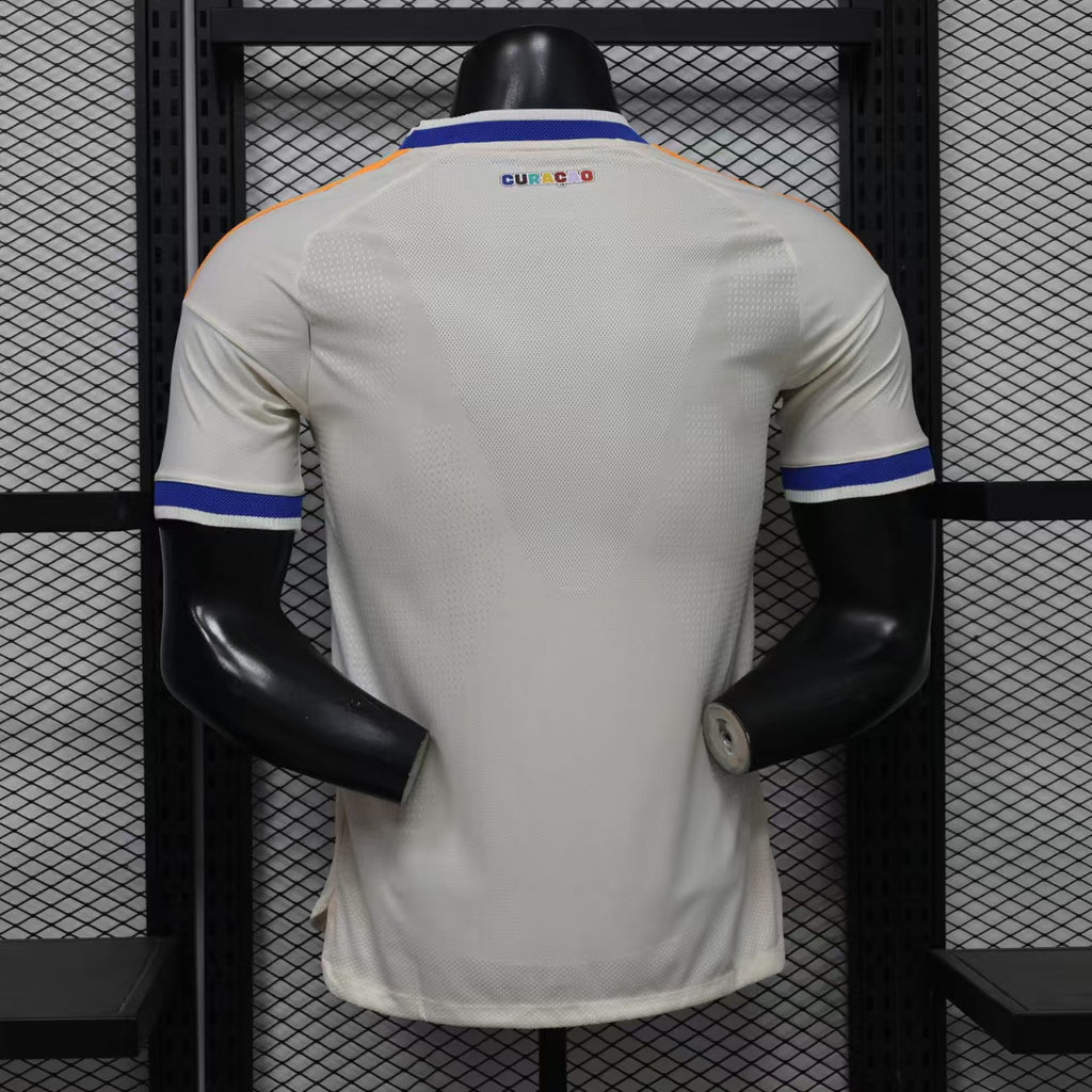 Curaçao away 25/26 back