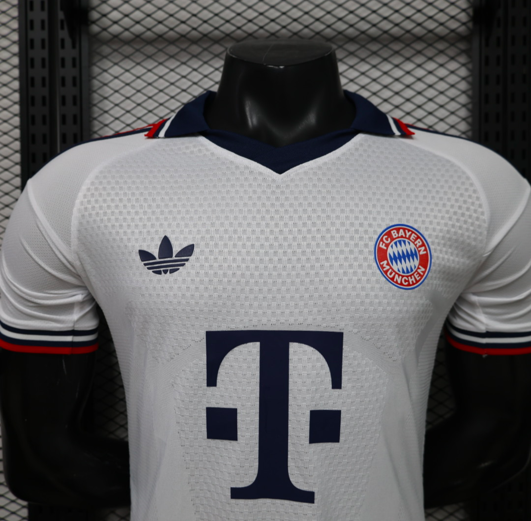 חולצת חוץ באיירן מינכן 26/27